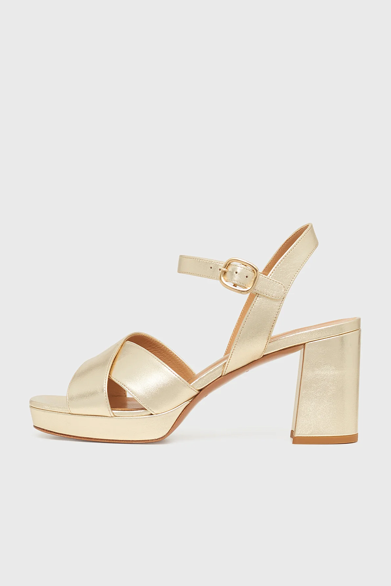 LYA - Золотистые босоножки на платформе