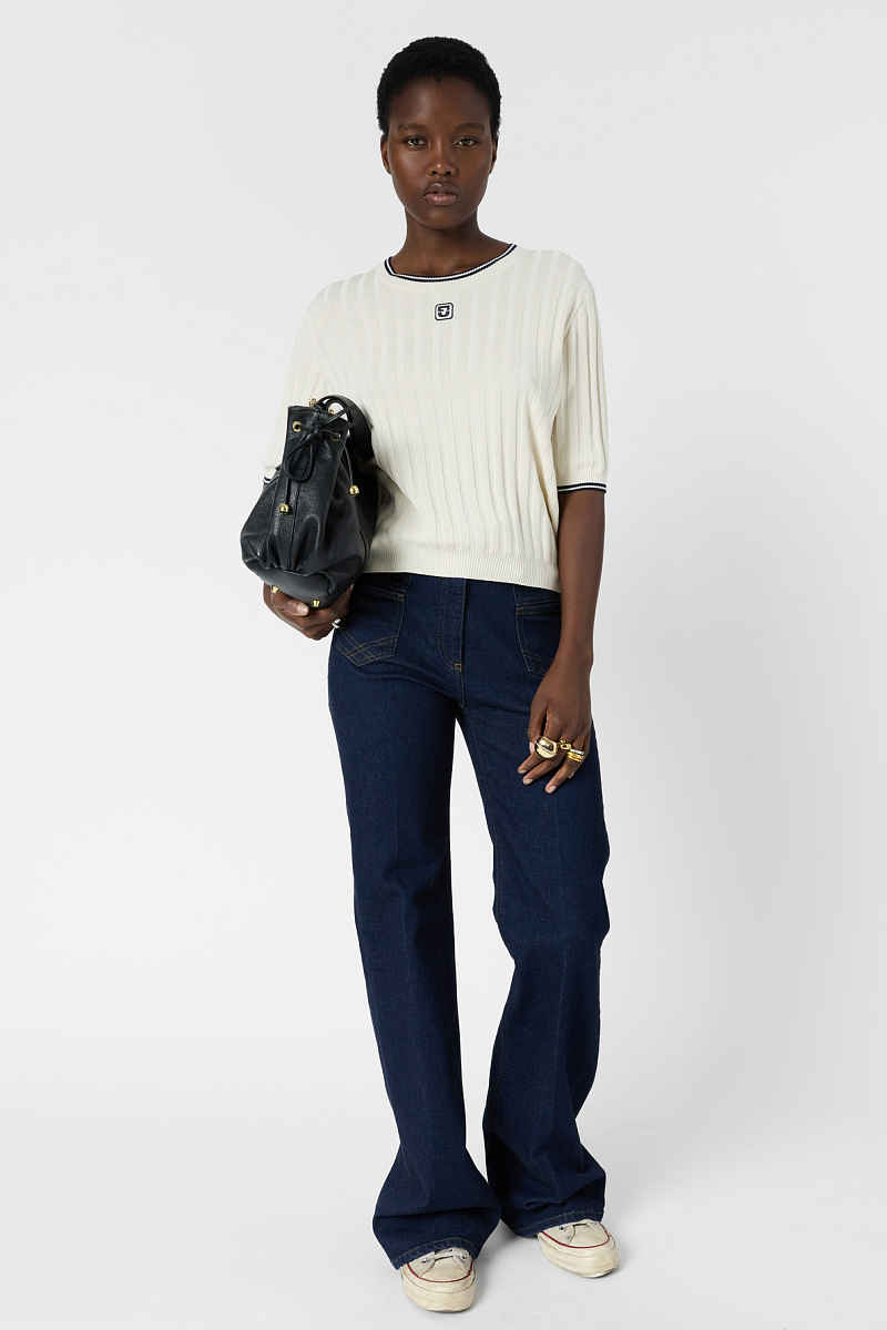 LYRA - Белый ребристый свитер с короткими рукавами