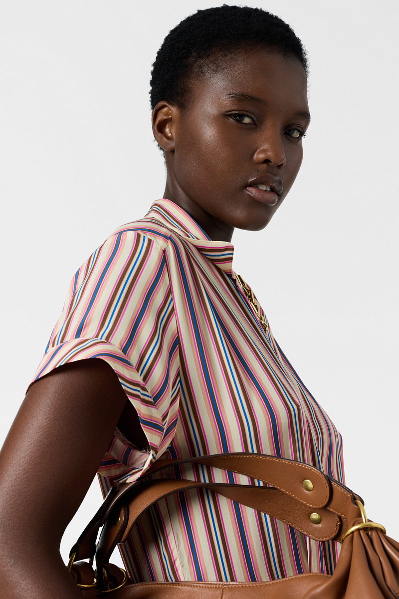 RAENA - Розовое платье-рубашка в полоску приталенного силуэта