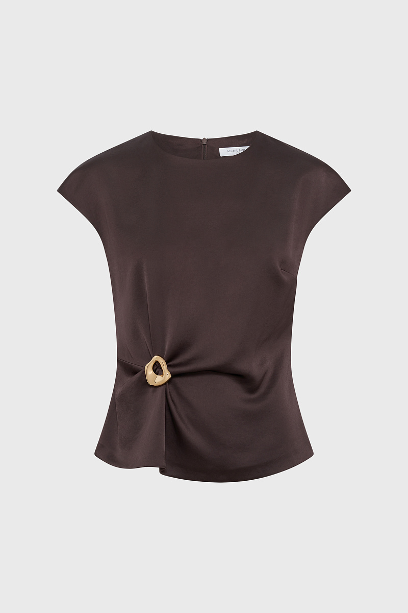 CLAUDIE - Драпированный топ с золотистой брошью