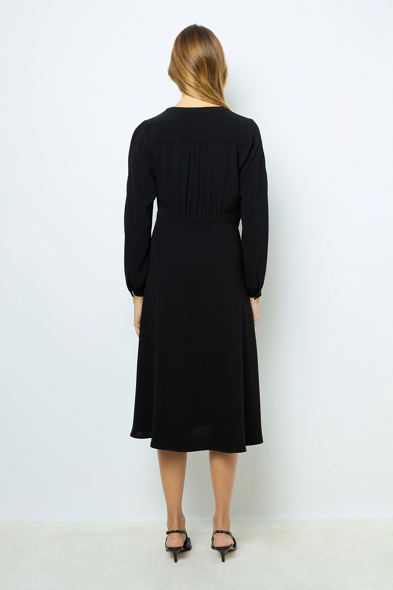 SOLANGE - Приталенное платье-миди черного цвета