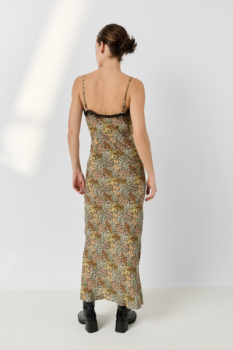 LOU - Длинное платье на тонких бретелях с кружевом