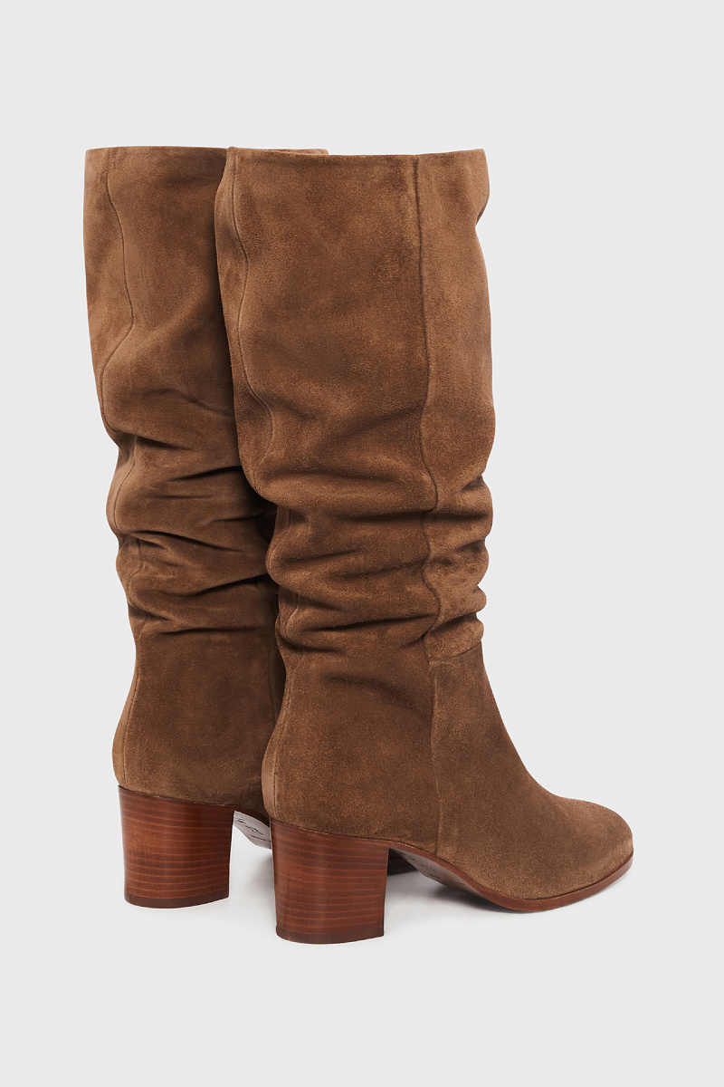 TINA - Коричневые замшевые сапоги на каблуке