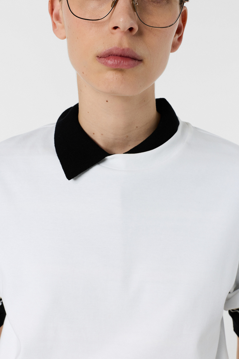 MAYAE - Белая футболка из хлопка с монограммой