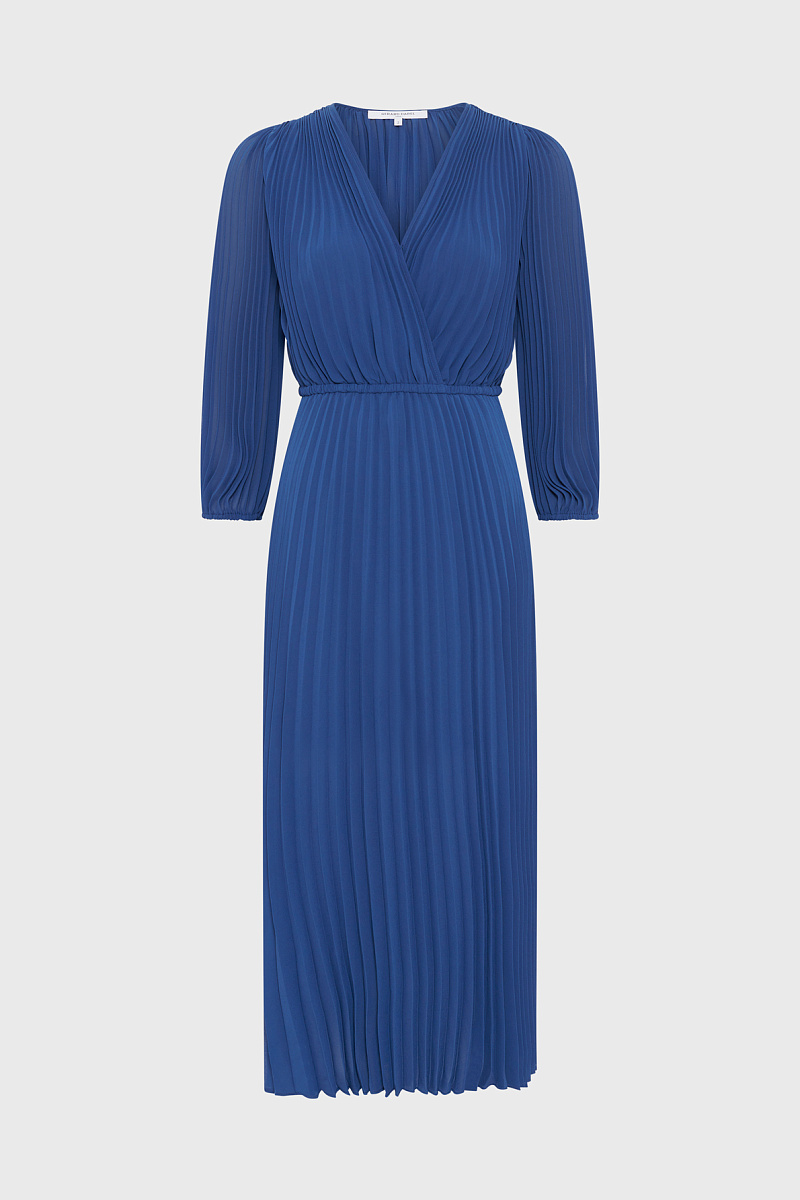 RAYNA - Длинное плиссированное платье в цвете индиго