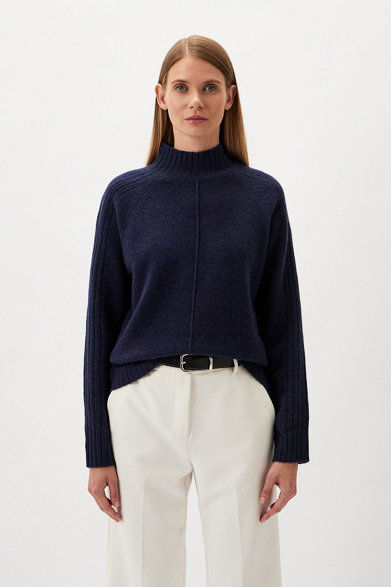 Свитер с воротником-стойкой