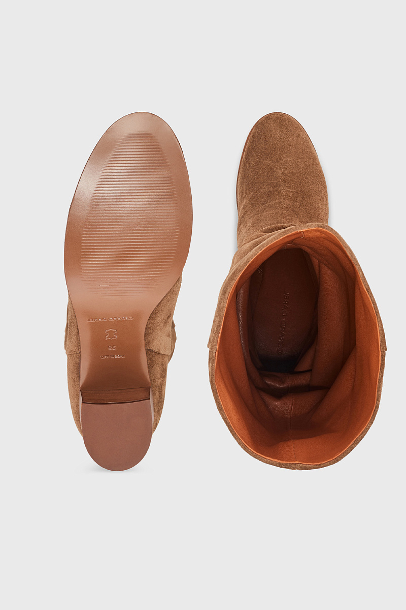 TINA - Коричневые замшевые сапоги на каблуке