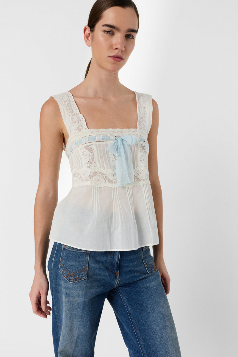 CHAINA - Белый топ с кружевной отделкой