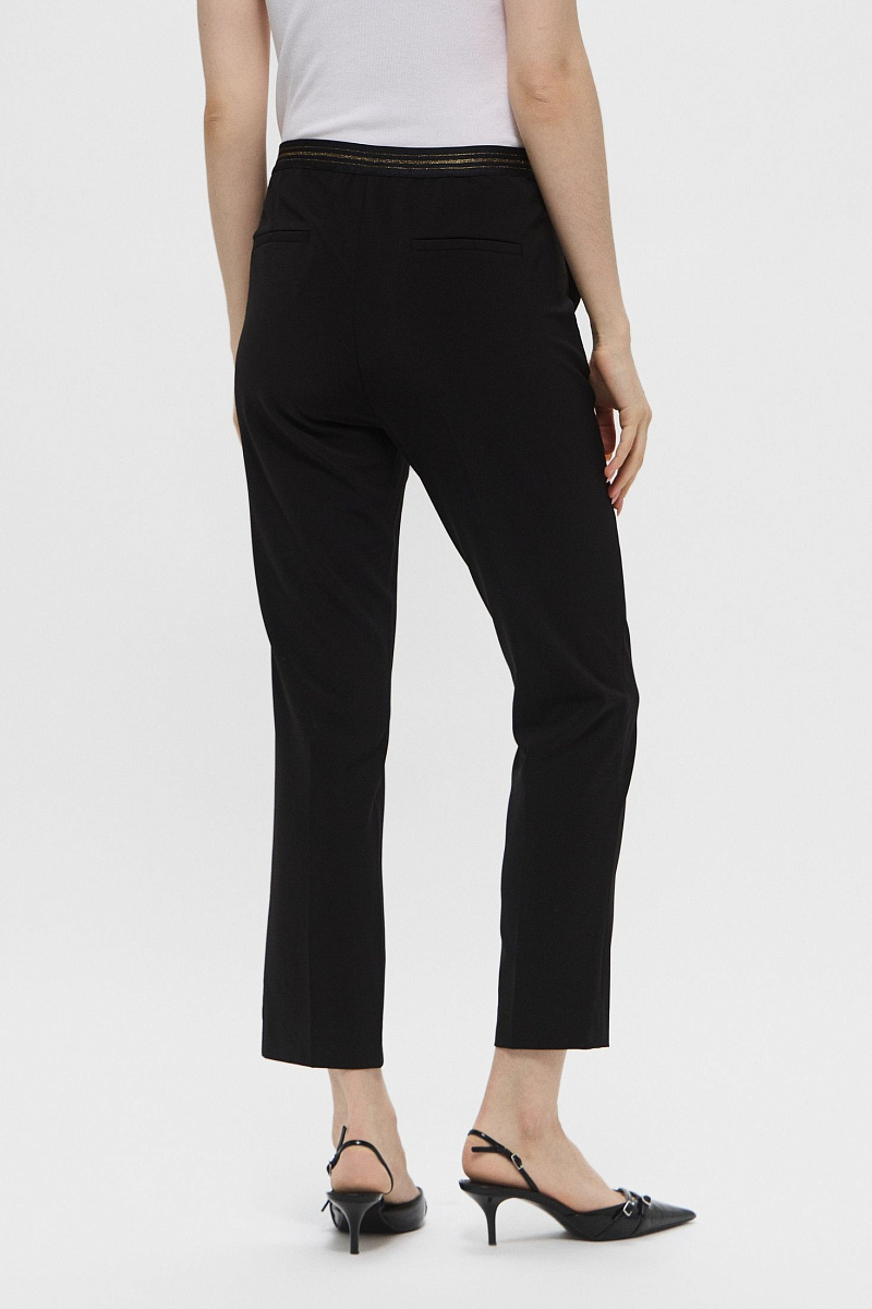 Прямые брюки с эластичным поясом